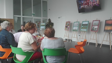 Wspólne oglądanie w Gminnym Centrum Kultury w Orli